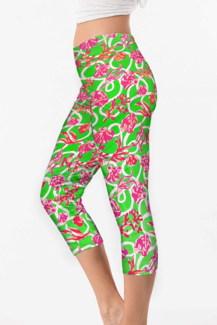 Green Coral capri, part of the matching 2 piece set