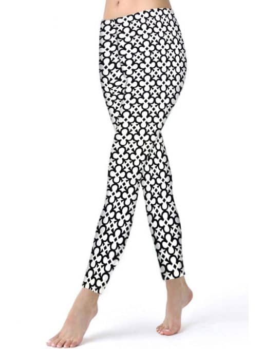 Black White leggings, part of the matching 2 piece set