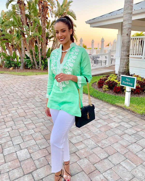Happy customer wearing Barbara Gerwit
