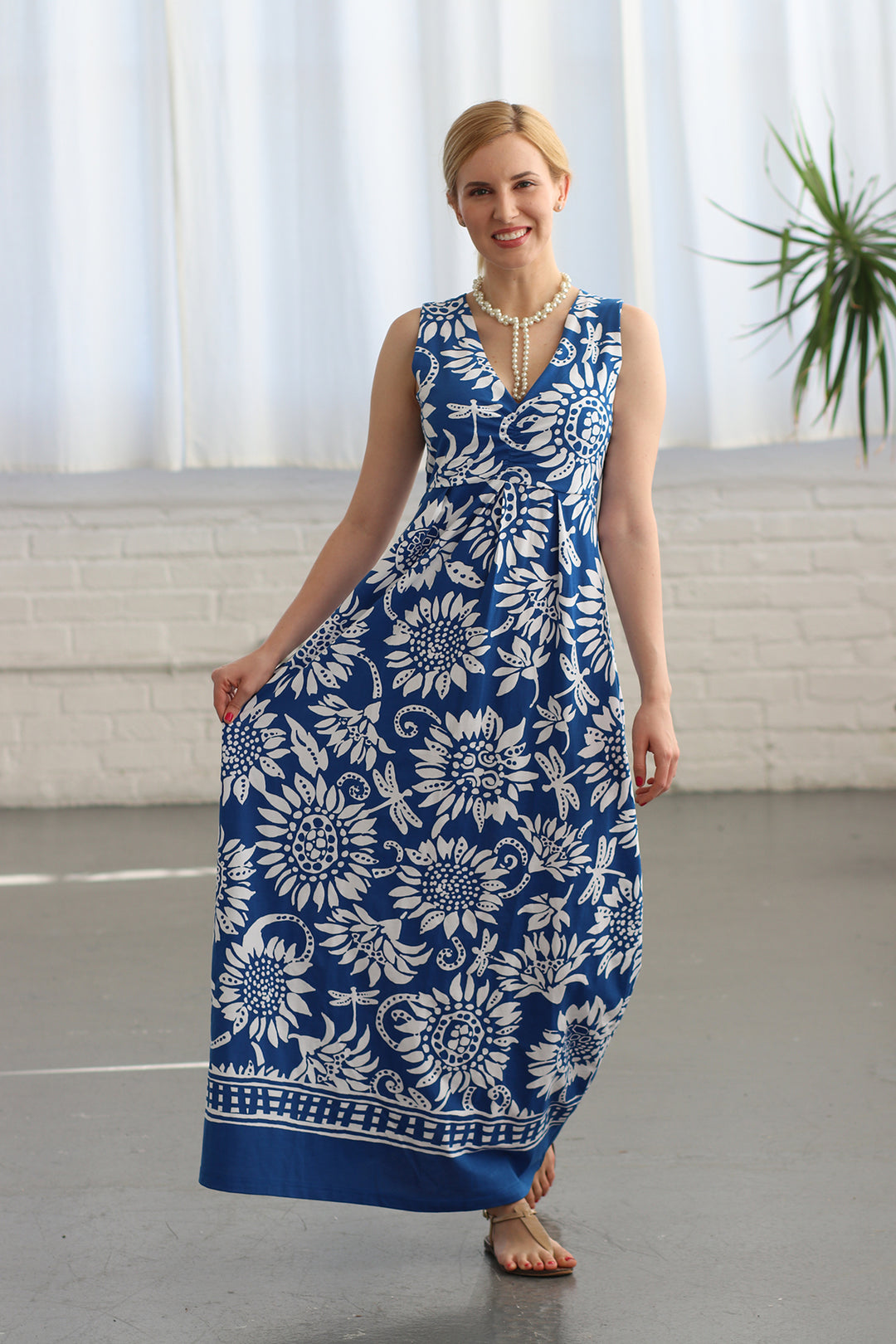 Cotton Knit Sleeveless V-Neck Maxi Style 682E19-N Navy / Small Cotton Knit Sleeveless V-Neck Maxi Style 682E19-N Navy / Small